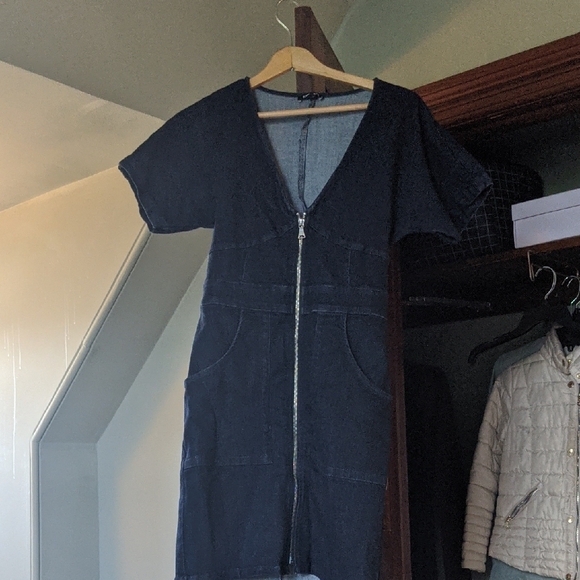 Express Dresses & Skirts - Petite Denim Express Navy Blue Zipper Dress